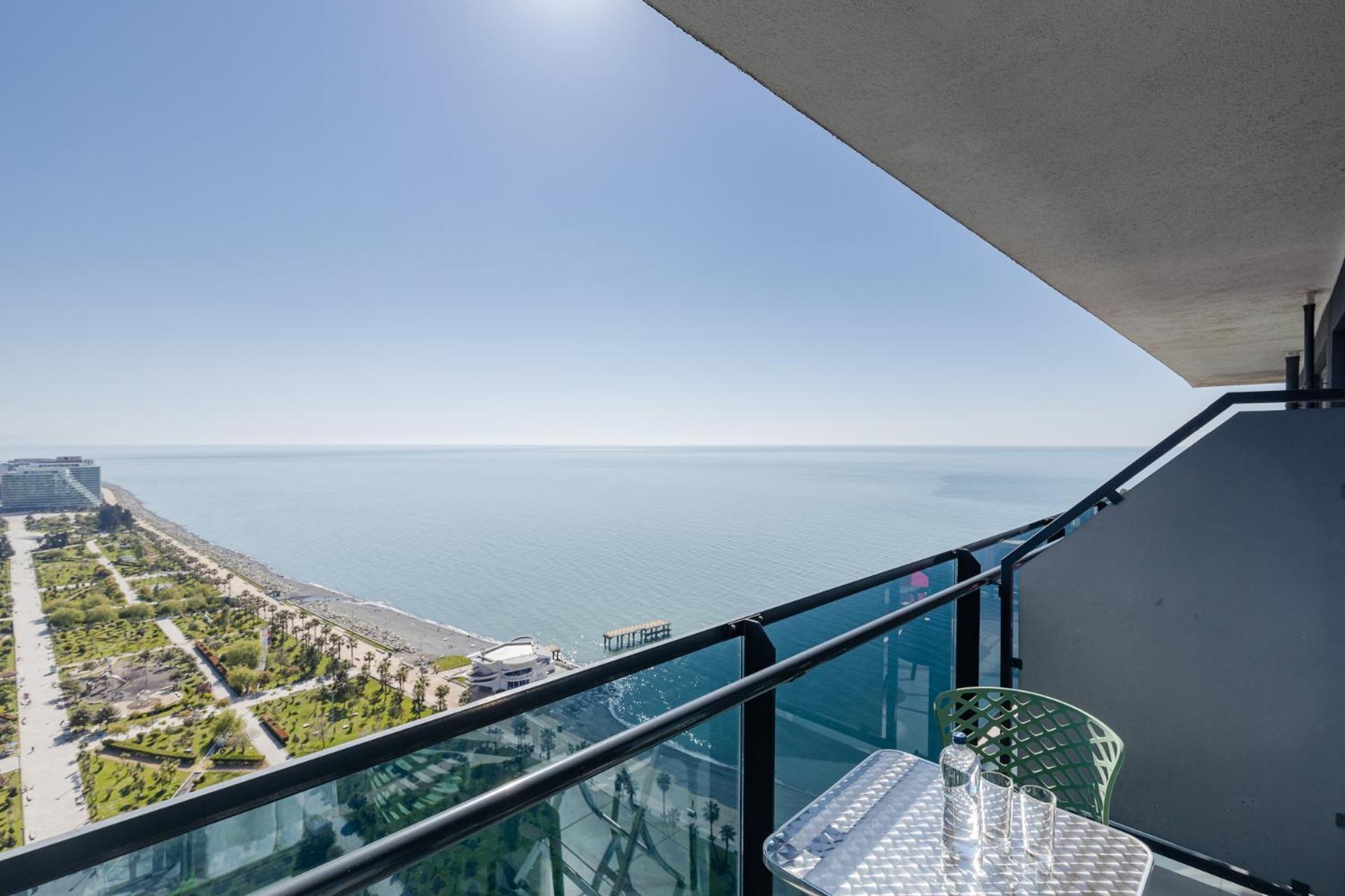The Spot Apartments - Orbi Beach Tower Batum Dış mekan fotoğraf